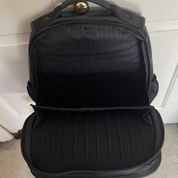 $1000 Tumi Leather Backpack / Bag - 96179DH - Picture 5 of 9